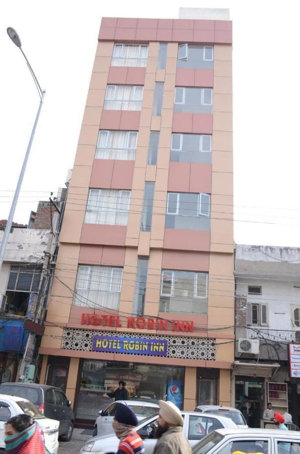 Hotel Robin Inn Amritsar Exterior photo