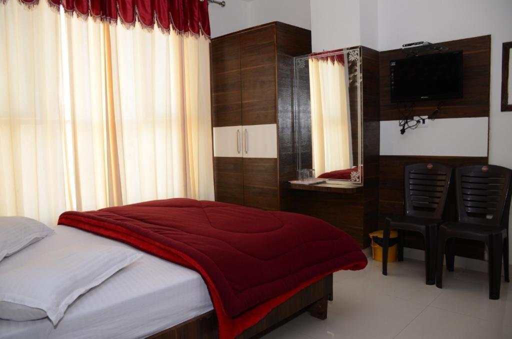 Hotel Robin Inn Amritsar Exterior photo