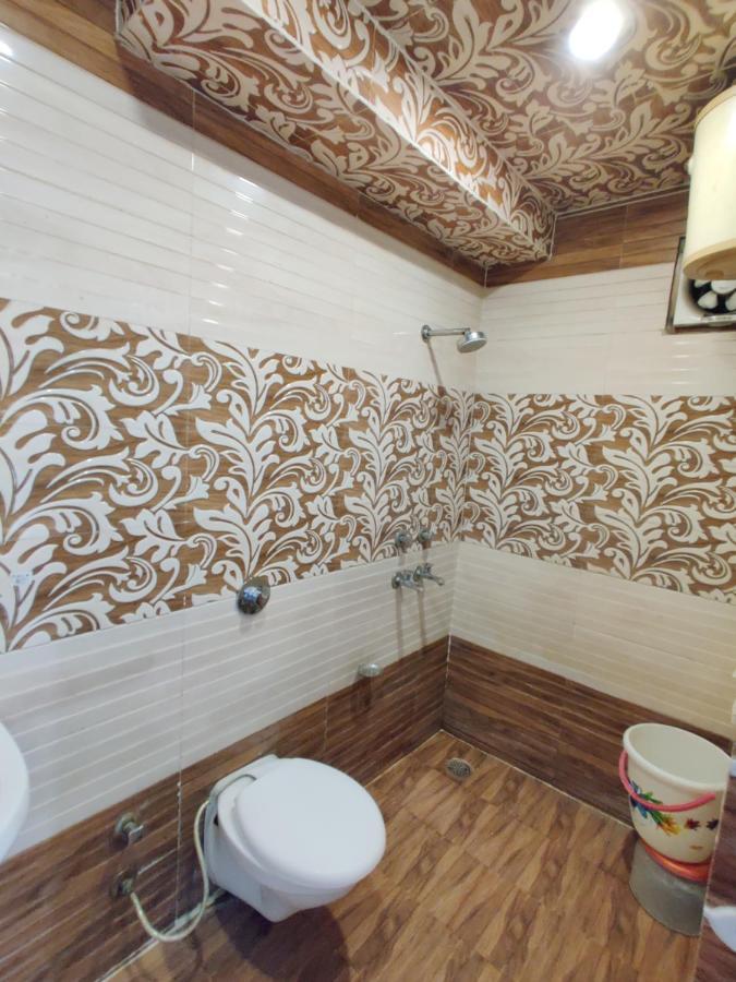 Hotel Robin Inn Amritsar Exterior photo