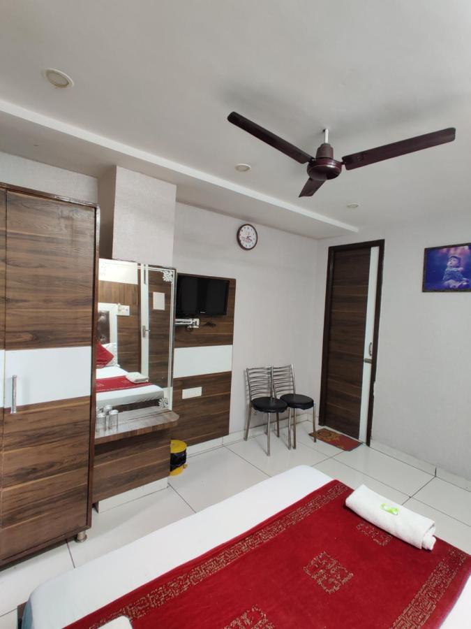 Hotel Robin Inn Amritsar Exterior photo