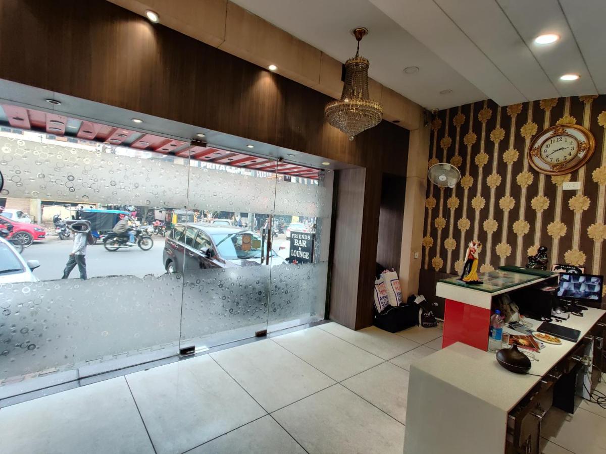 Hotel Robin Inn Amritsar Exterior photo