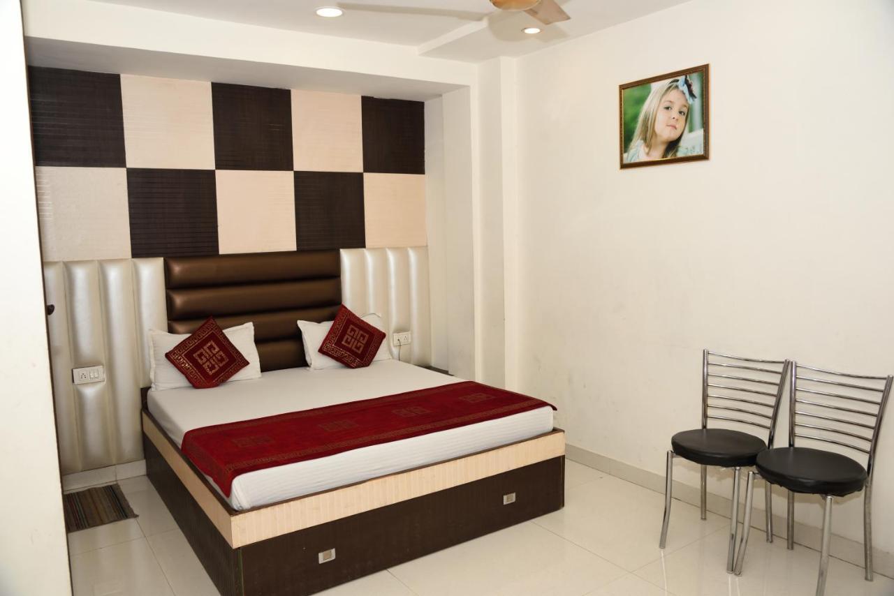 Hotel Robin Inn Amritsar Exterior photo